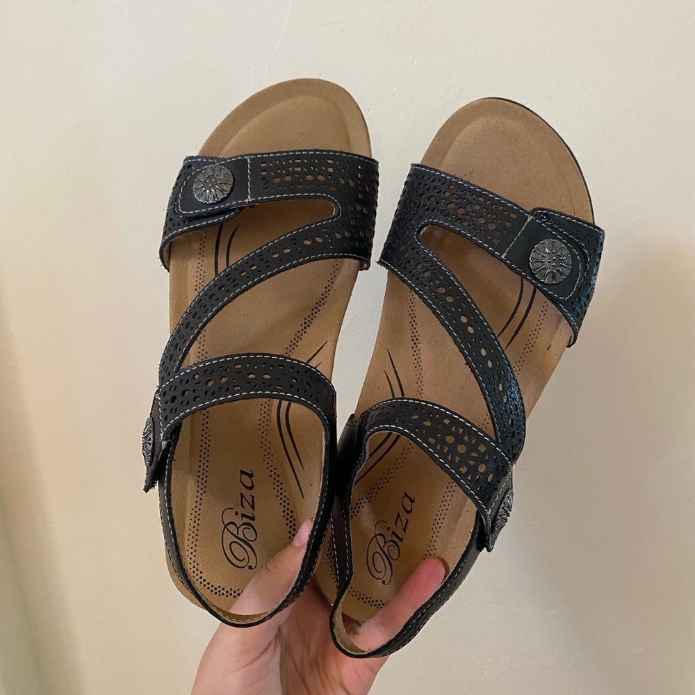 Biza Womens Lucy Sling Back Adjustable Strap Black Sandals Size 38